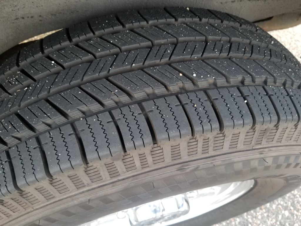 2005 FORD EXCURSION - 2705