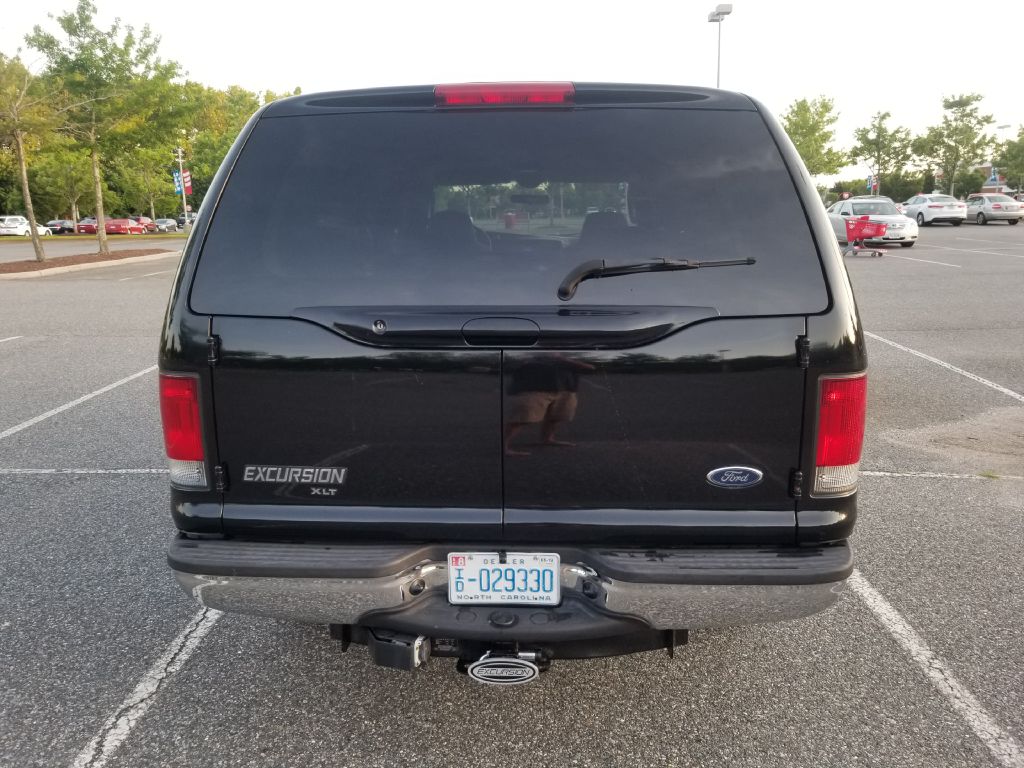 2005 FORD EXCURSION - 2705