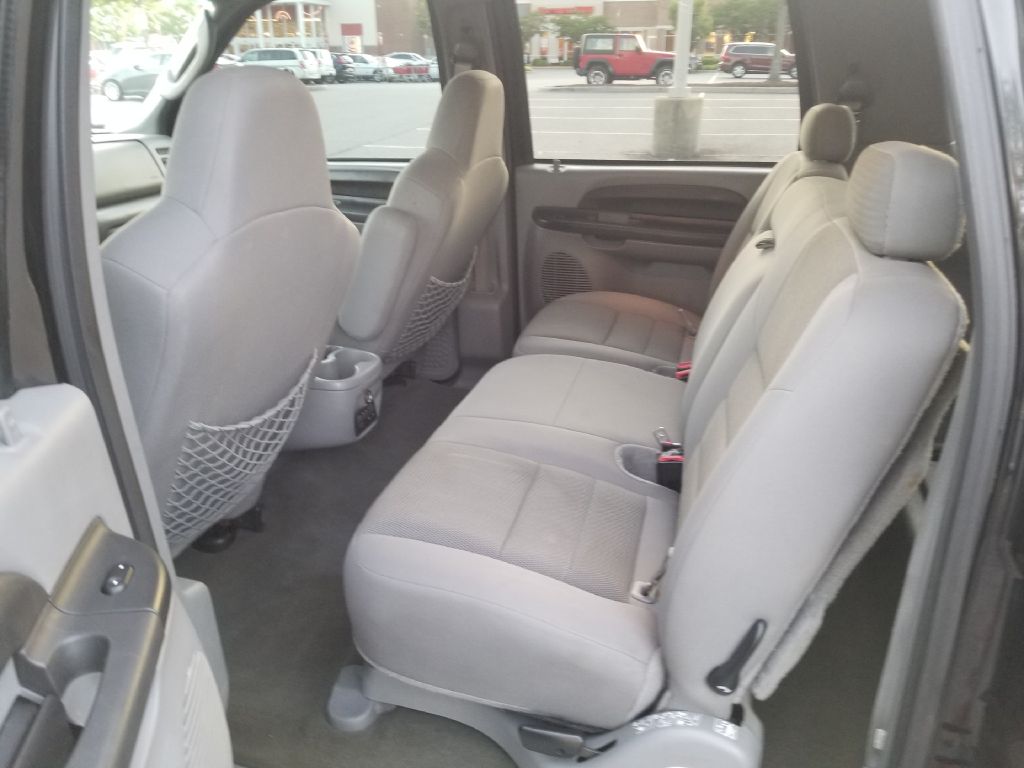 2005 FORD EXCURSION - 2705
