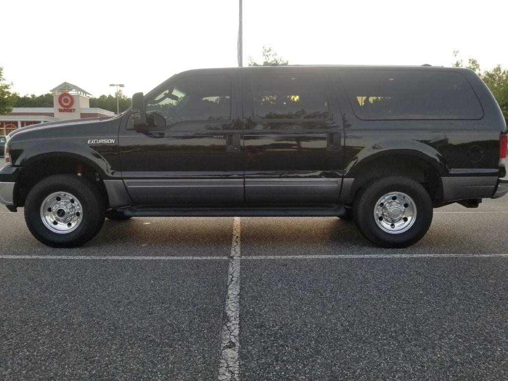 2005 FORD EXCURSION - 2705