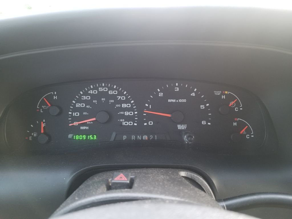 2005 FORD EXCURSION - 2705