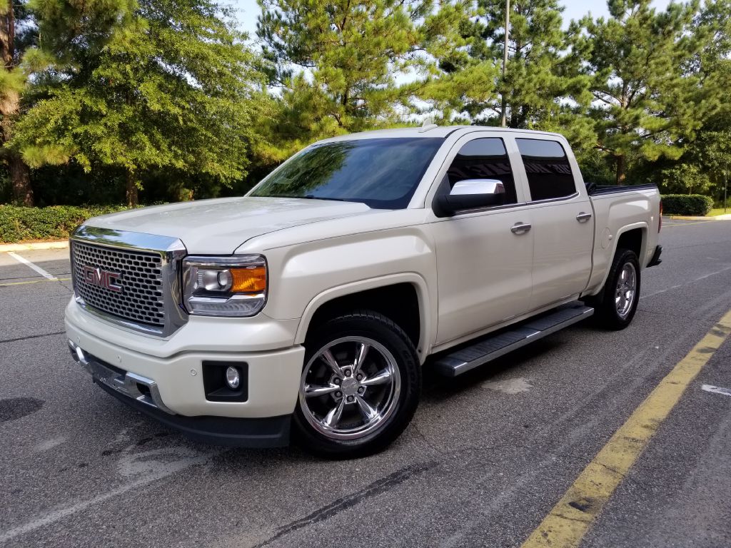 Click for price on this 2015 GMC SIERRA – 5001