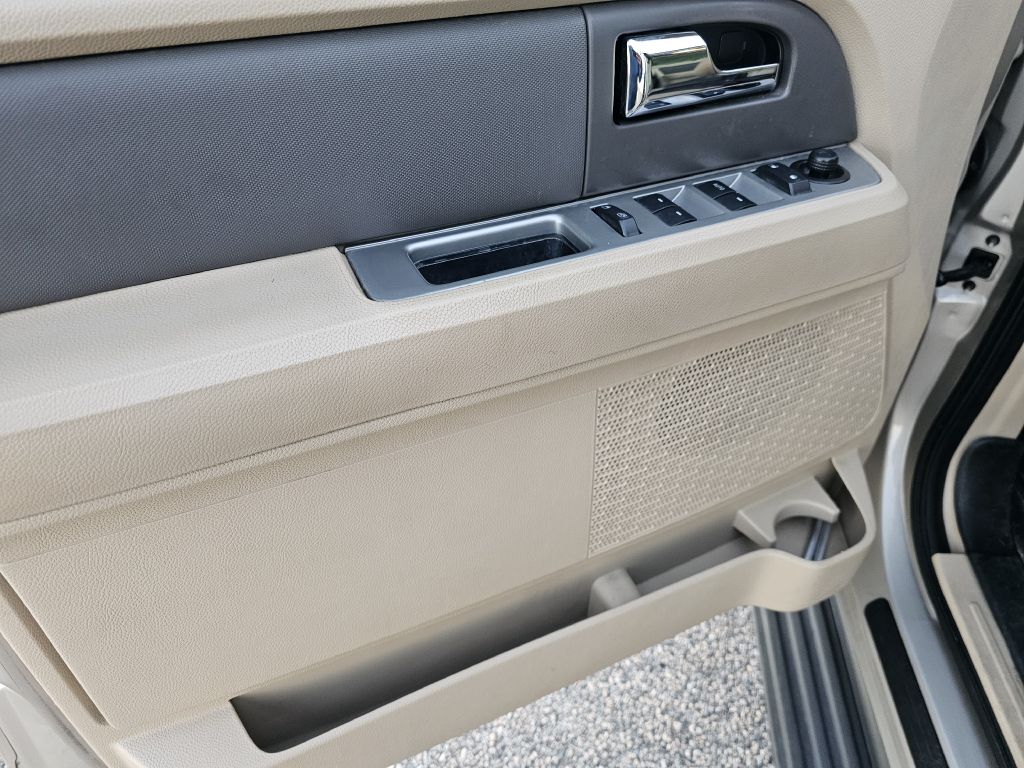 2008 FORD EXPEDITION - C9902