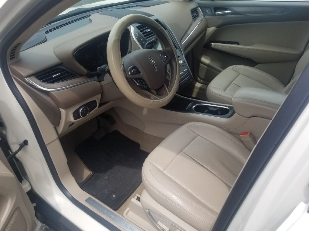 2016 LINCOLN MKC - C0465