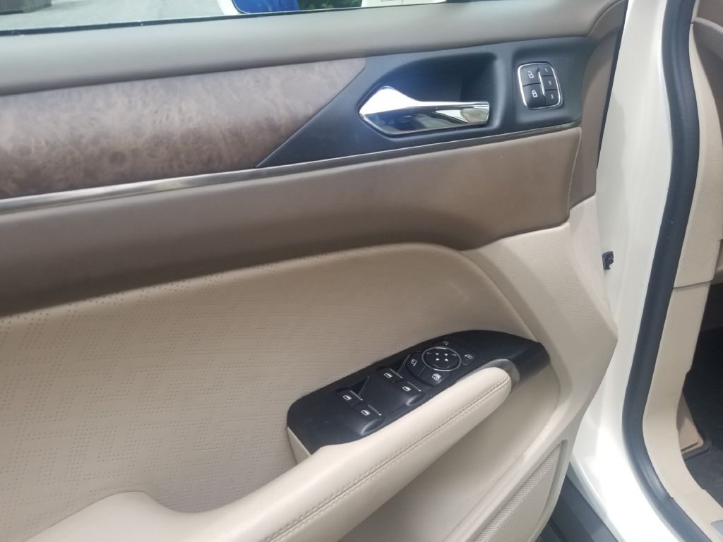 2016 LINCOLN MKC - C0465