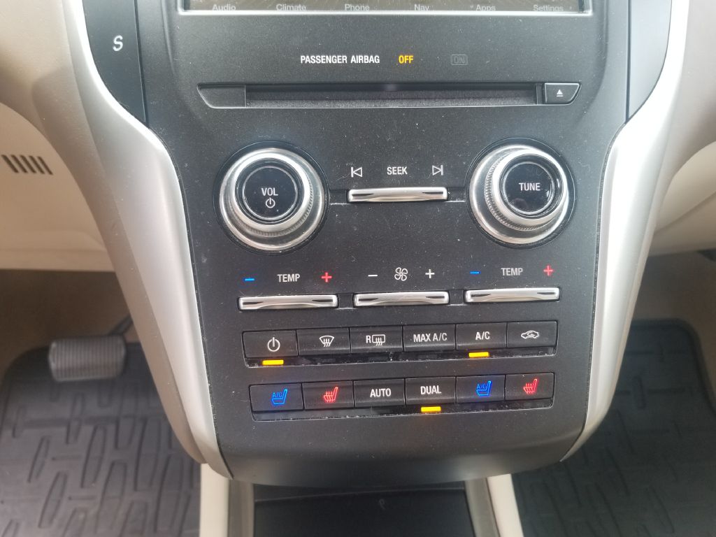 2016 LINCOLN MKC - C0465