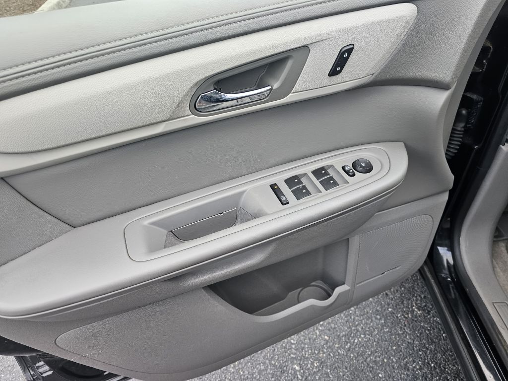 2017 CHEVROLET TRAVERSE - MT2550