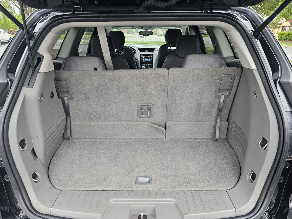 2017 CHEVROLET TRAVERSE - MT2550