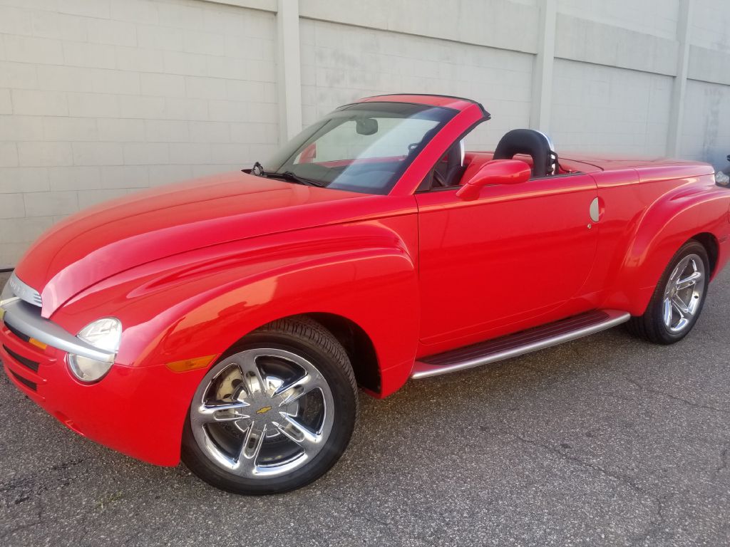Click for price on this 2005 CHEVROLET SSR – C4606