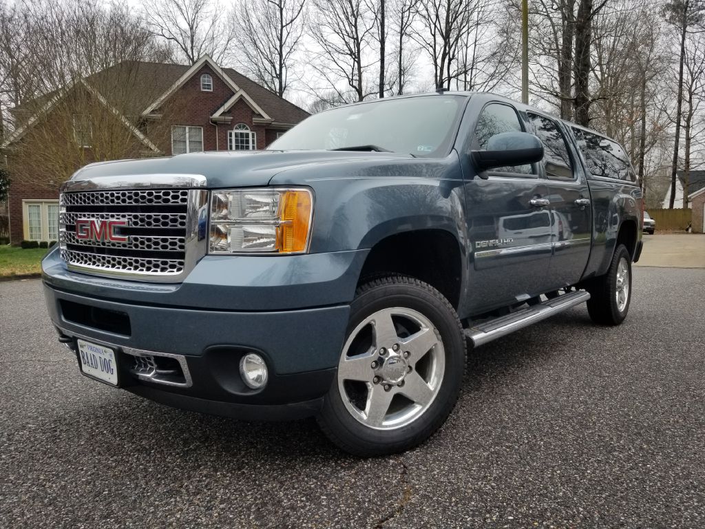 Click for price on this 2011 GMC SIERRA – C5572