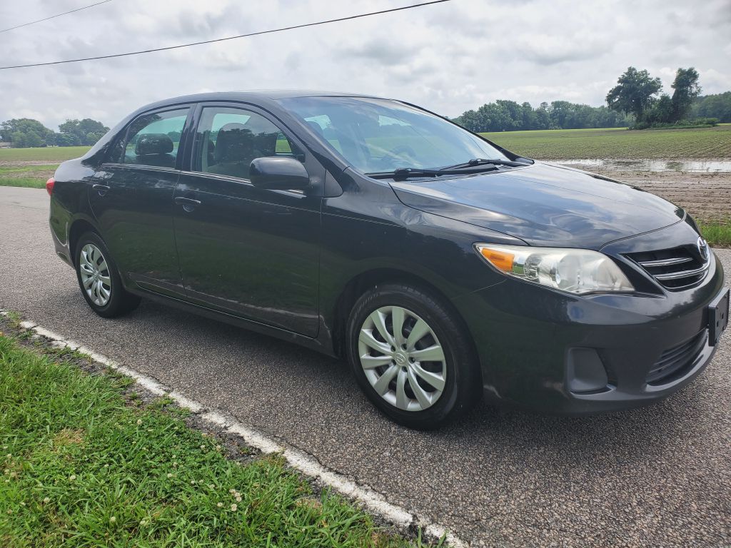 2013 TOYOTA COROLLA - C6910