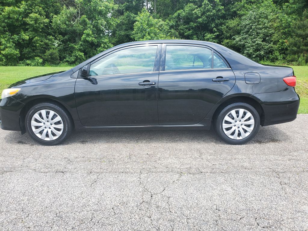 2013 TOYOTA COROLLA - C6910