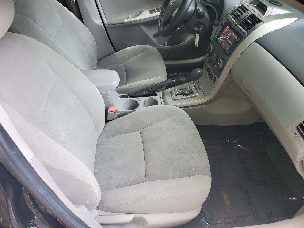 2013 TOYOTA COROLLA - C6910