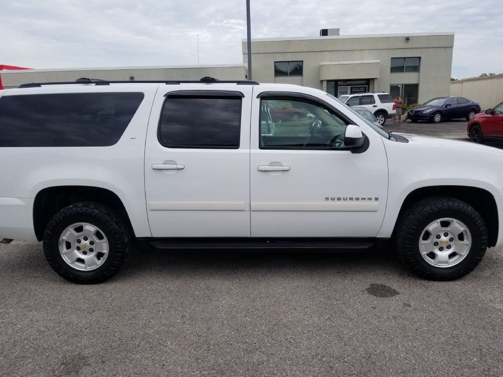 2009 CHEVROLET SUBURBAN - C7171