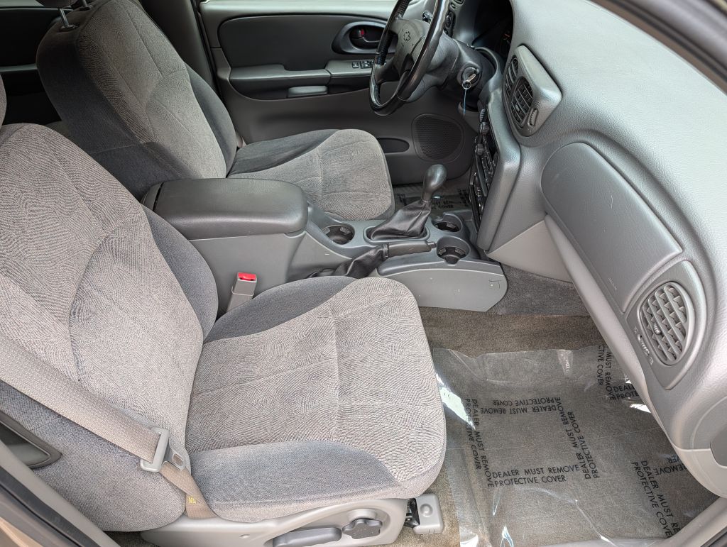 2003 CHEVROLET TRAILBLAZER - C7681