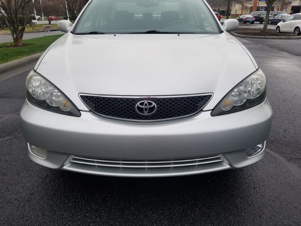 2005 TOYOTA CAMRY - C9551
