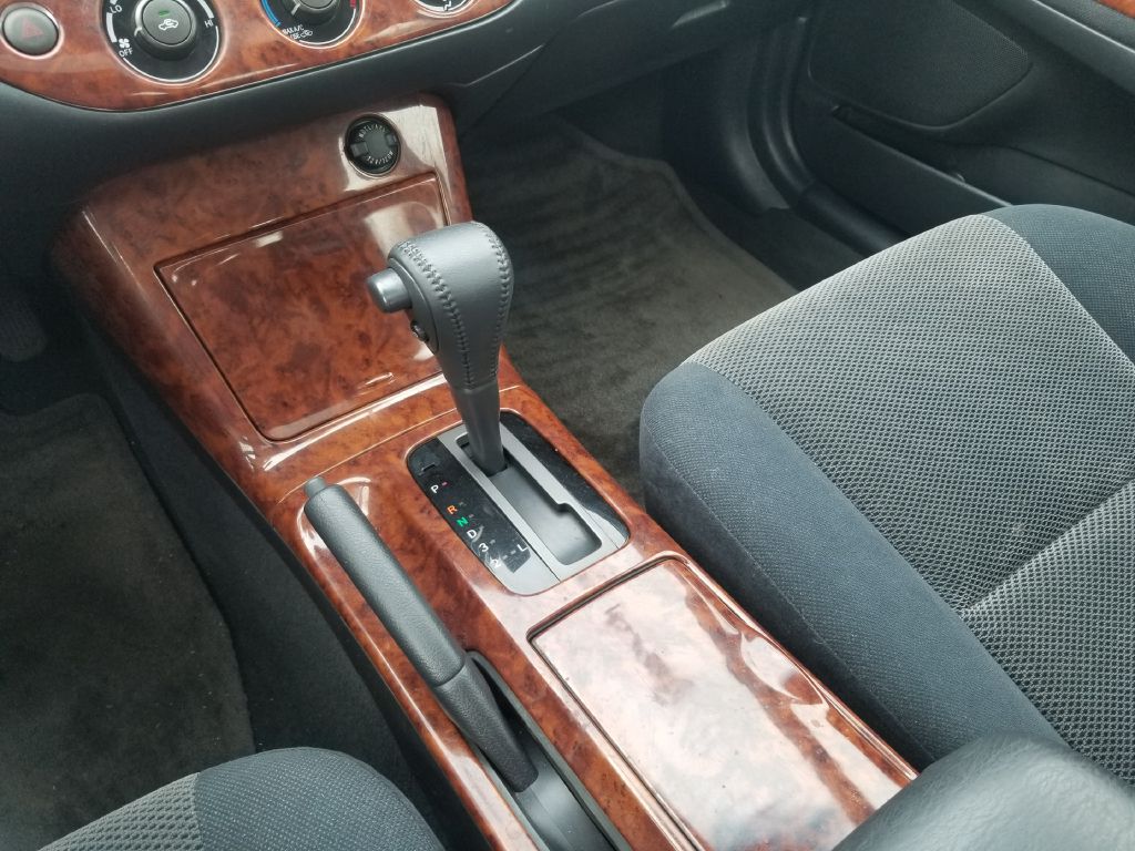 2005 TOYOTA CAMRY - C9551