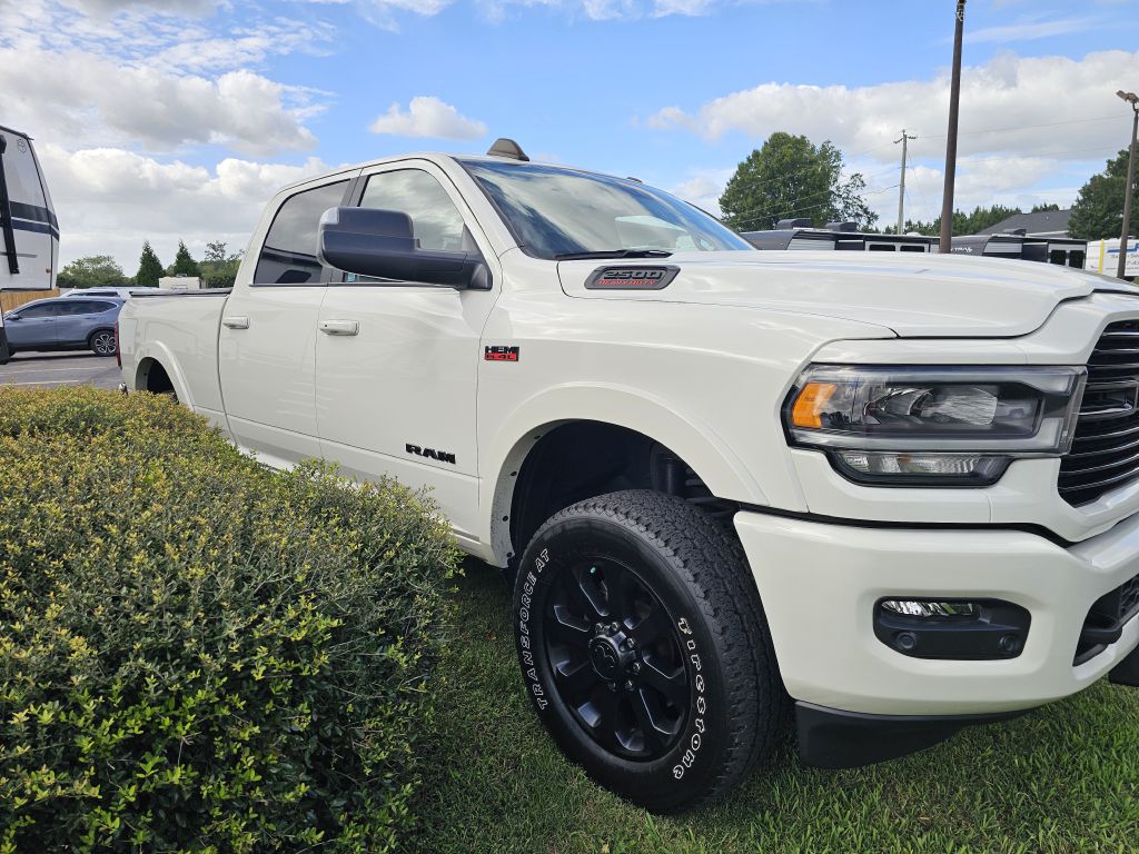 2022 Ram 2500 Laramie photo 4