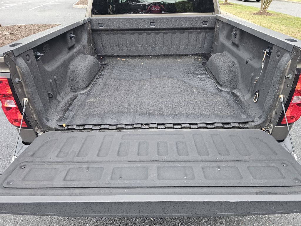 2014 Chevrolet Silverado 1500 LT photo 19
