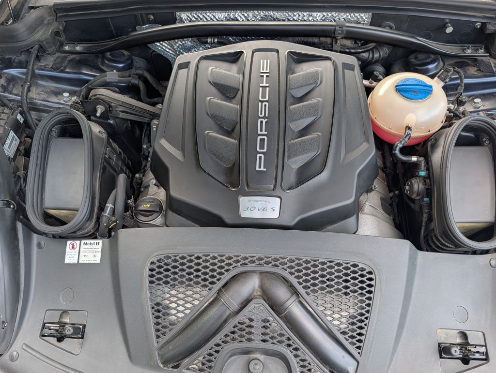 2018 PORSCHE MACAN S - ER4570