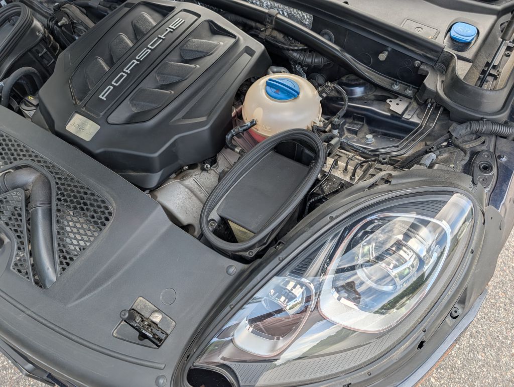2018 PORSCHE MACAN S - ER4570