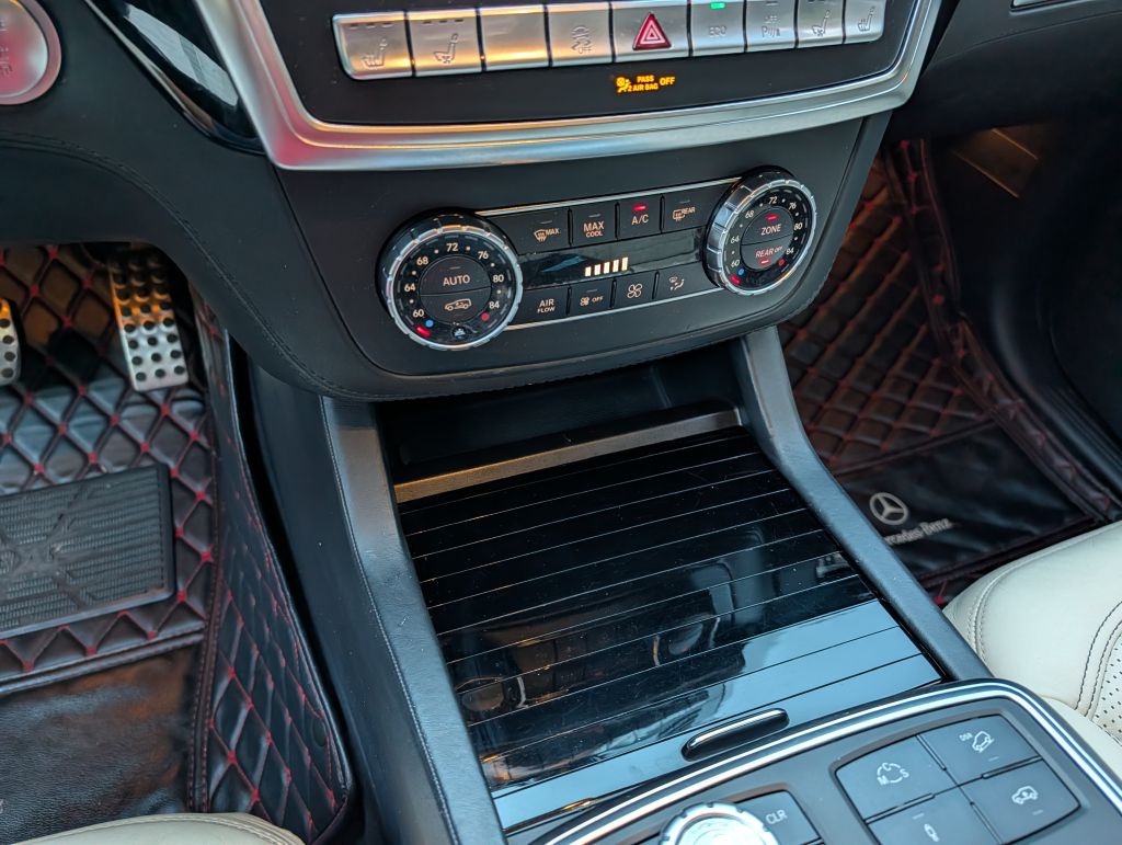 2015 MERCEDES-BENZ GL 63 AMG - HAL1409