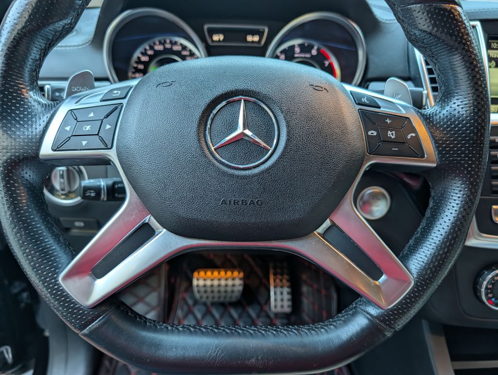 2015 MERCEDES-BENZ GL 63 AMG - HAL1409