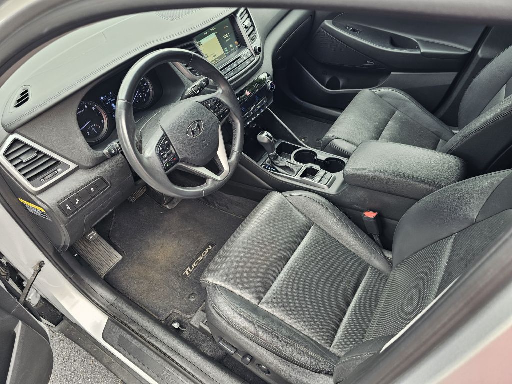 2017 Hyundai Tucson Limited photo 9