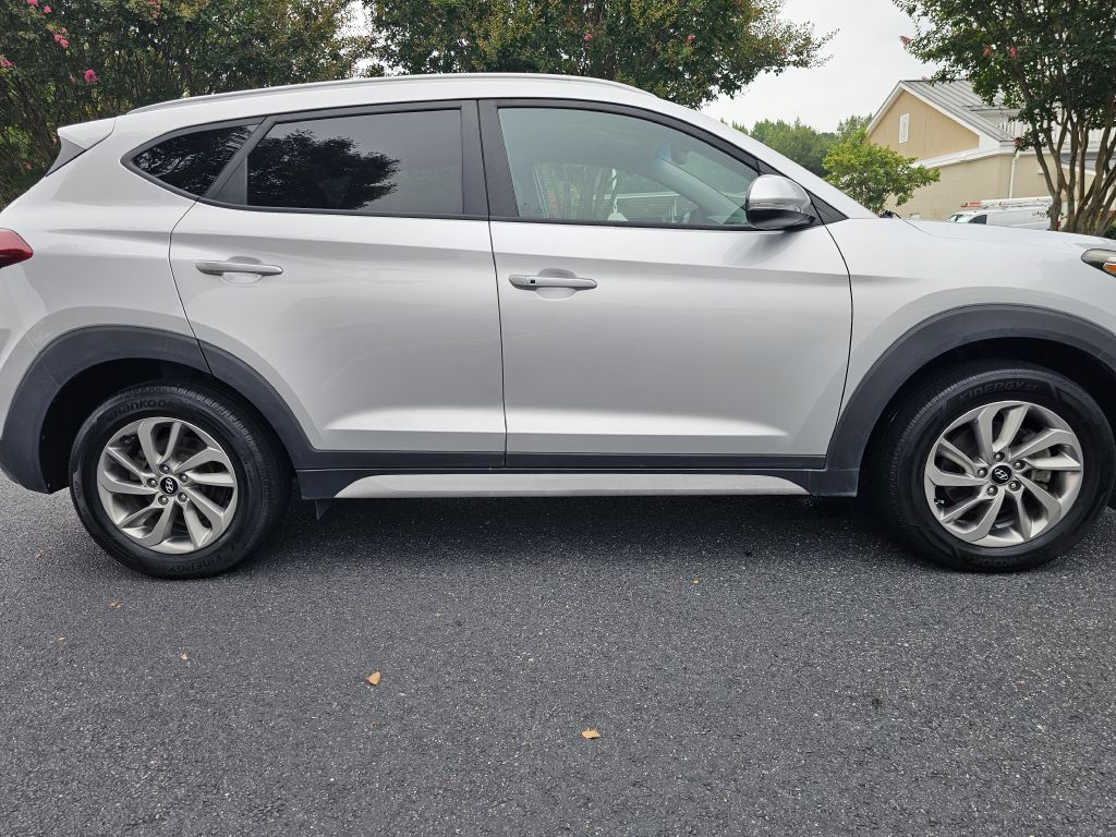 2017 Hyundai Tucson Limited photo 5