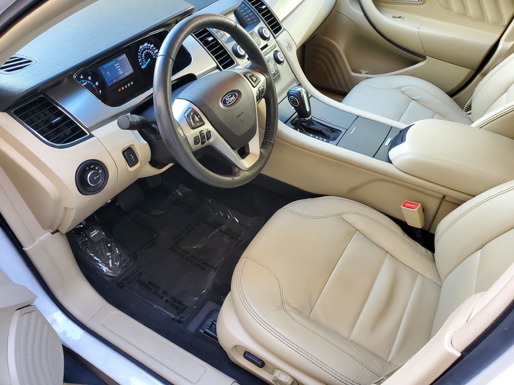 2017 FORD TAURUS - HAS7375