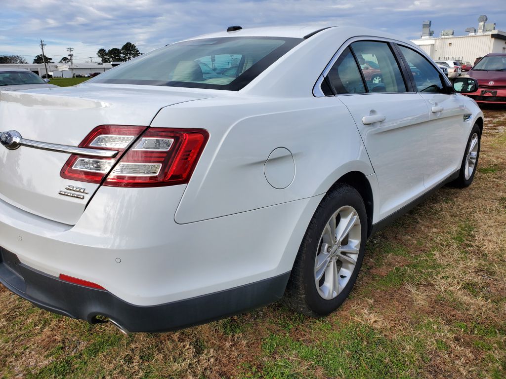 2017 FORD TAURUS - HAS7375