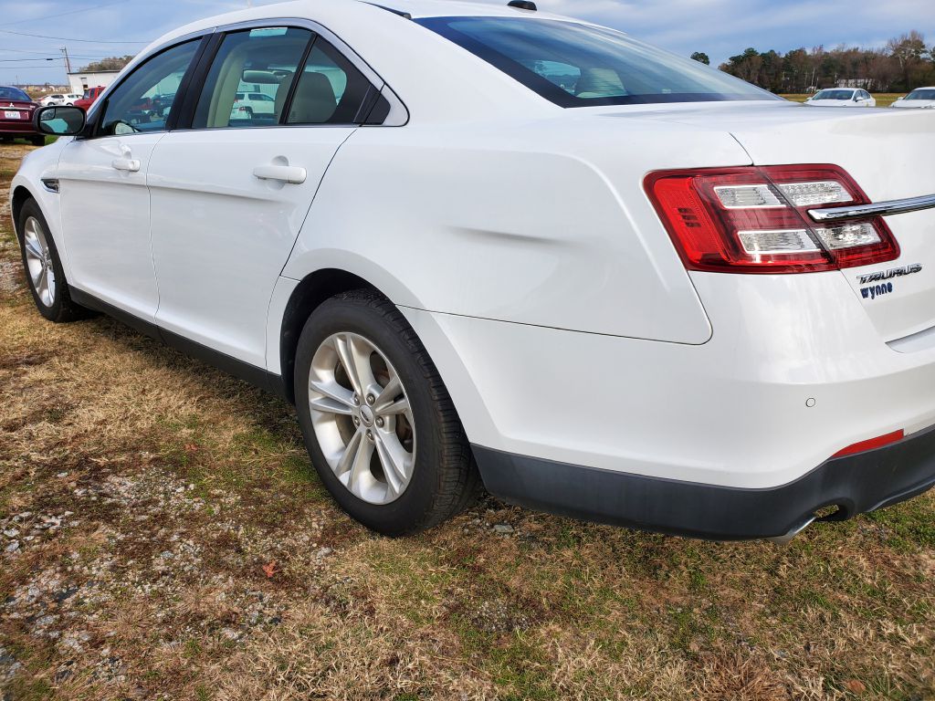 2017 FORD TAURUS - HAS7375