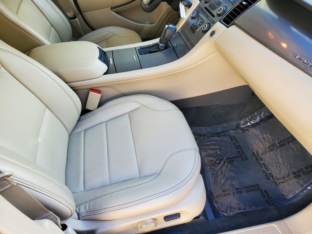 2017 FORD TAURUS - HAS7375