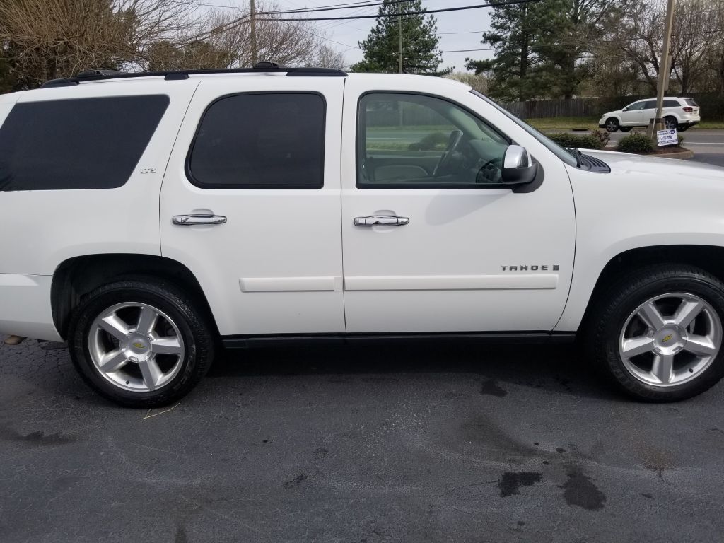 2007 CHEVROLET TAHOE LTZ - HAS9105