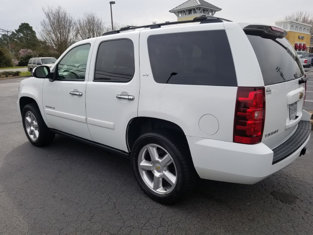 2007 CHEVROLET TAHOE LTZ - HAS9105