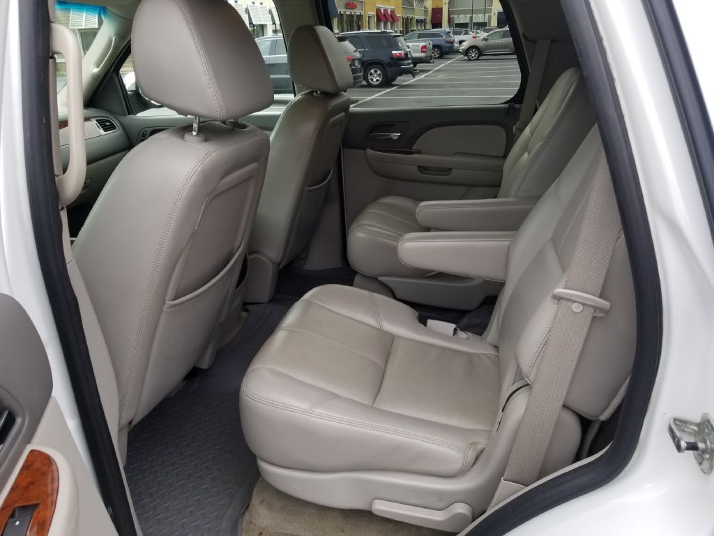 2007 CHEVROLET TAHOE LTZ - HAS9105