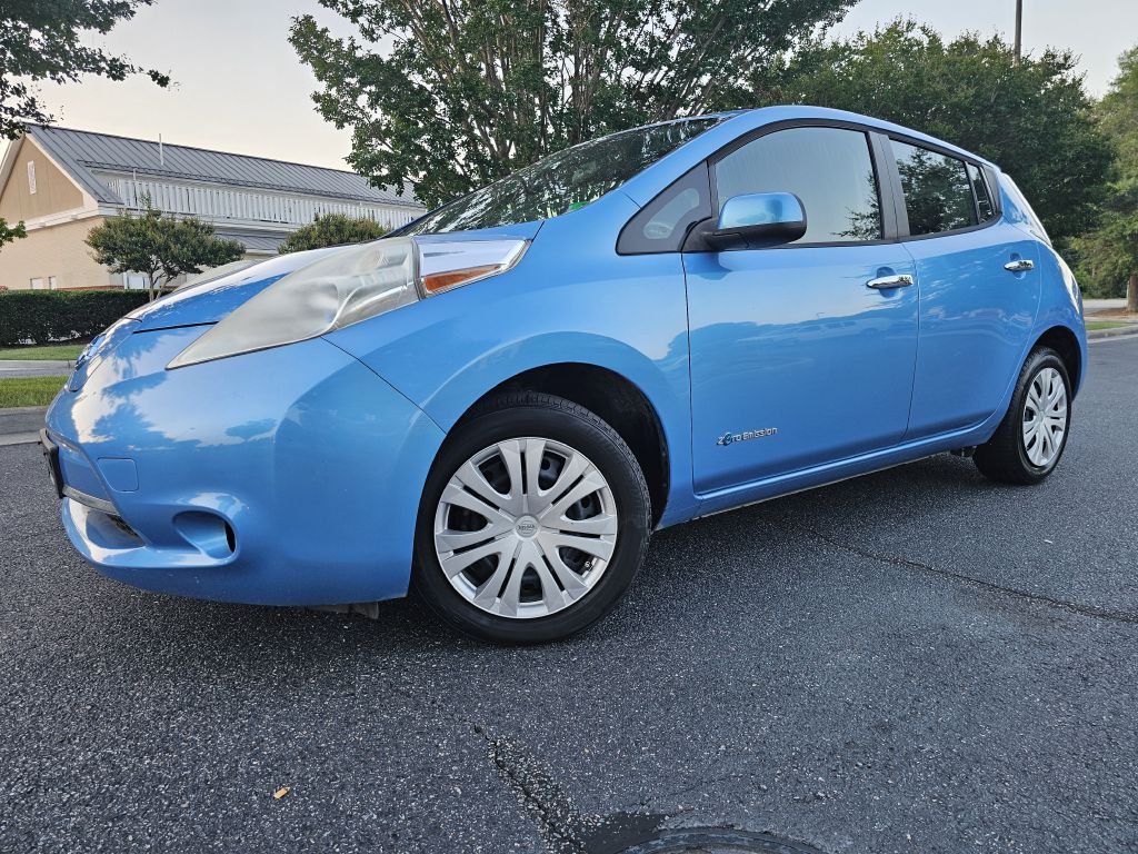 Click for price on this 2013 NISSAN LEAF – HAS9230