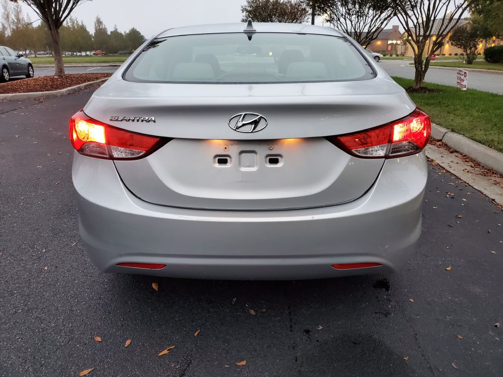 2013 HYUNDAI ELANTRA - HAS9493