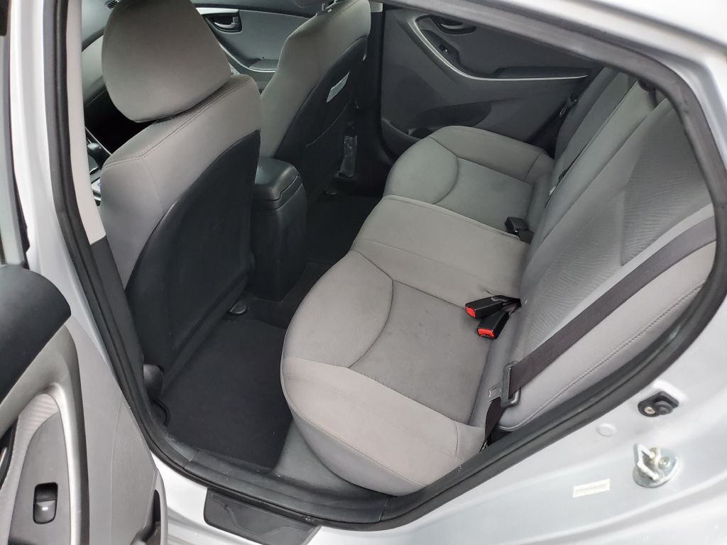 2013 HYUNDAI ELANTRA - HAS9493