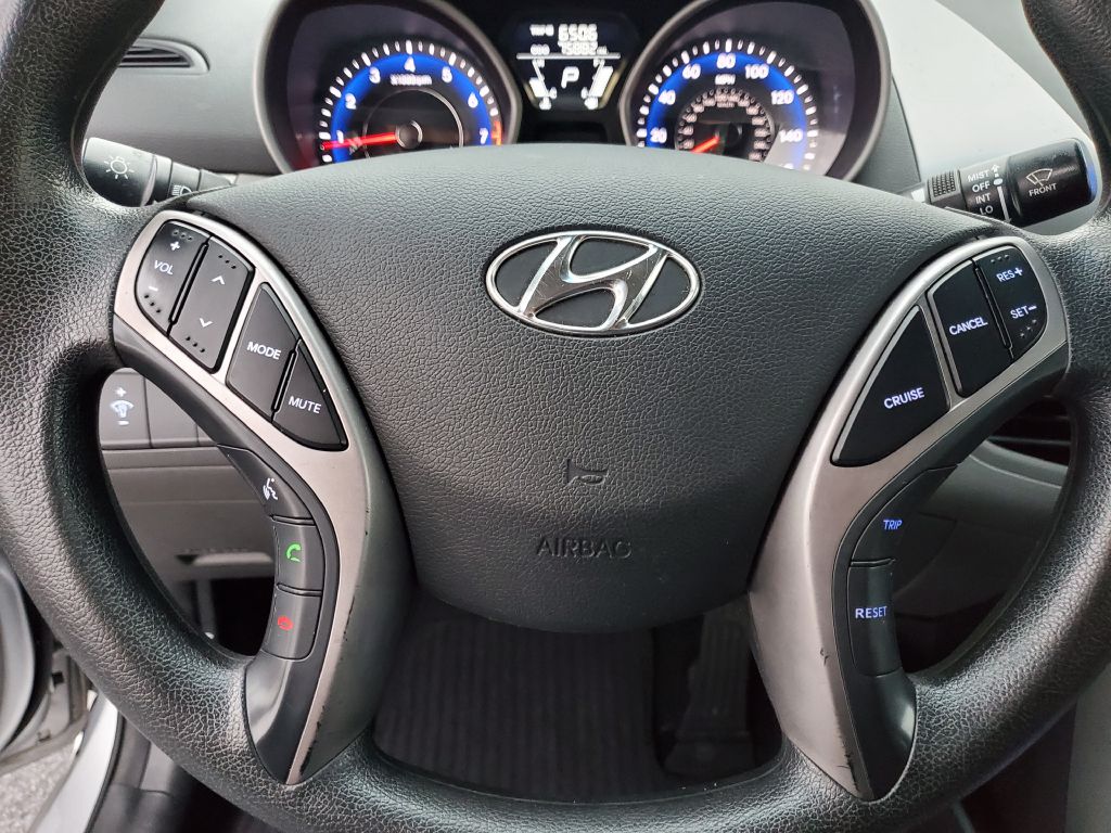 2013 HYUNDAI ELANTRA - HAS9493