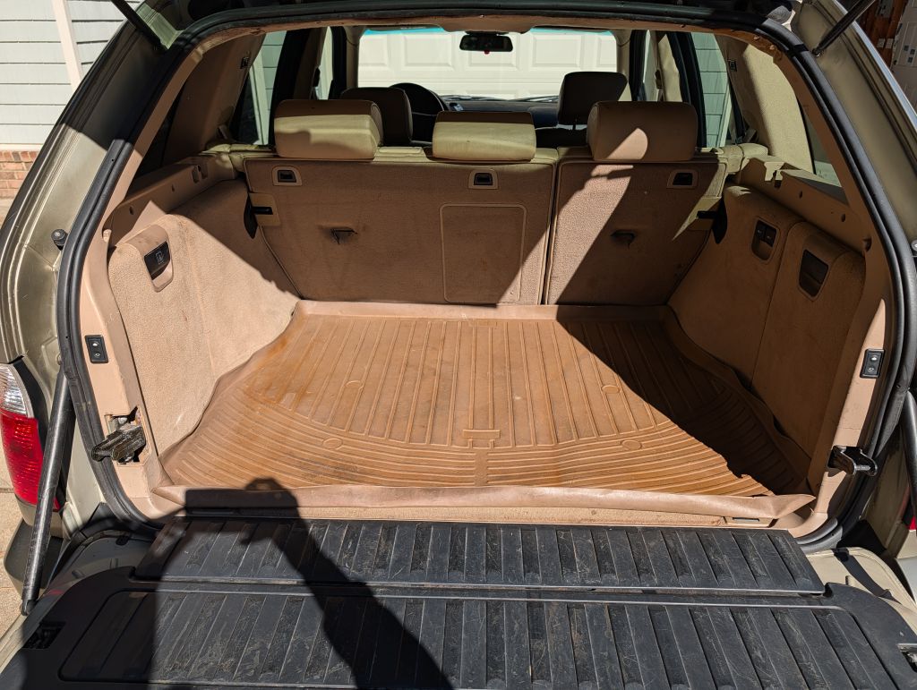 2004 BMW X5 - IAW2062