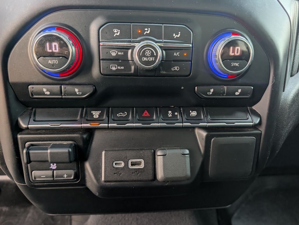 2022 CHEVROLET SILVERADO 2500 - KB2760