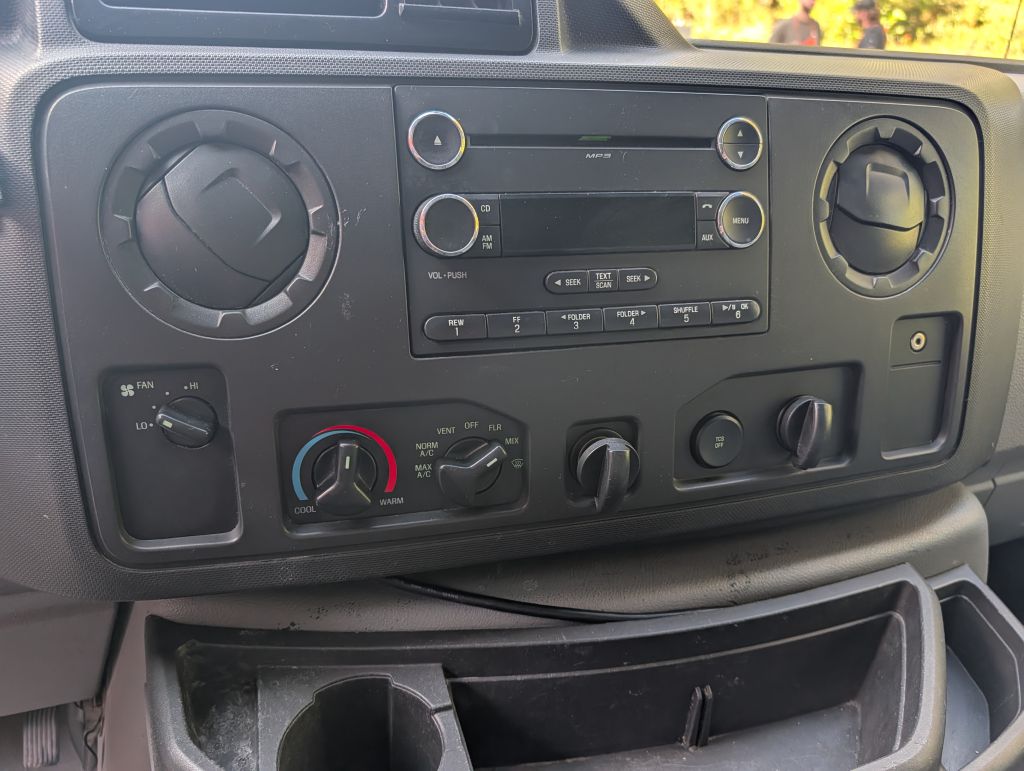 2014 FORD ECONOLINE E250 VAN - MC4462