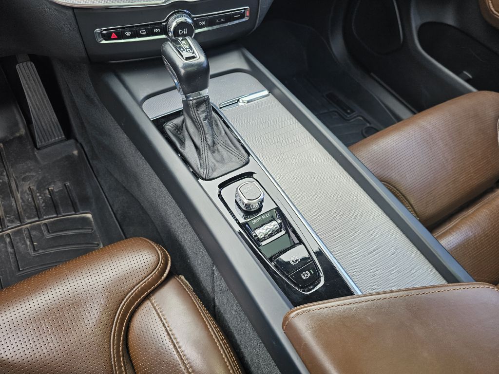 2018 VOLVO XC60 - PO0887