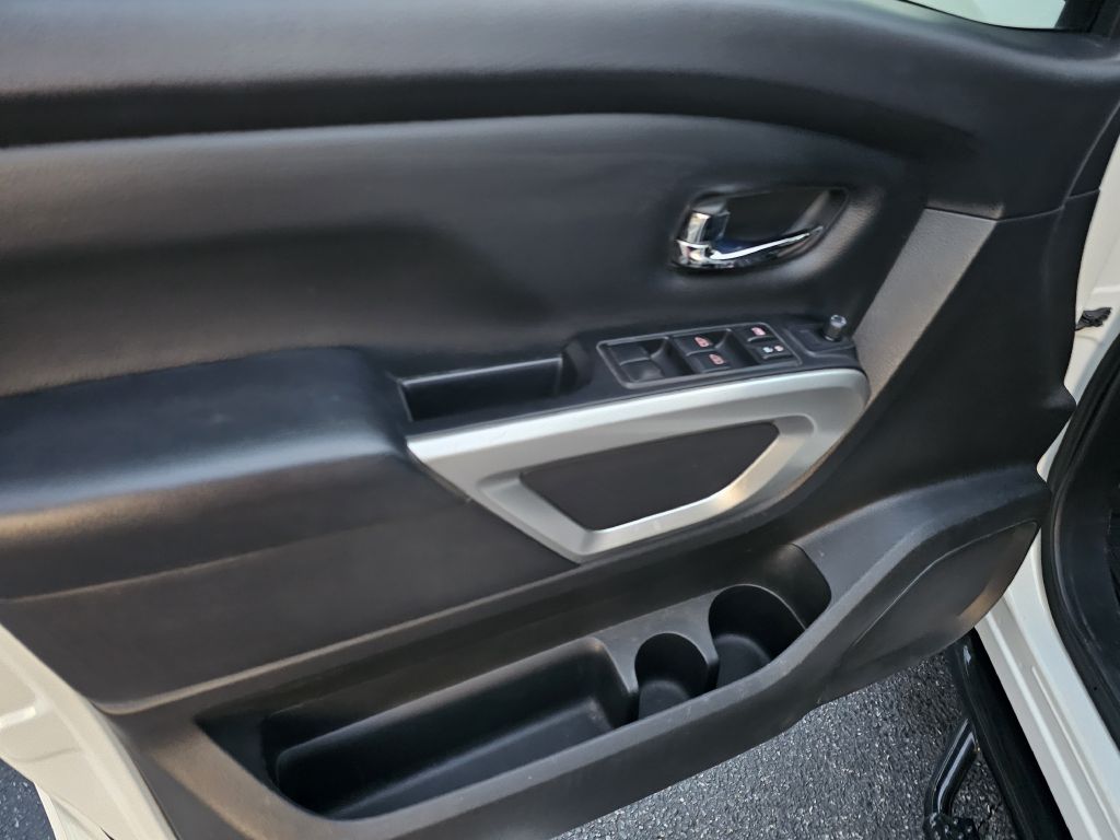 2019 NISSAN TITAN - T4594