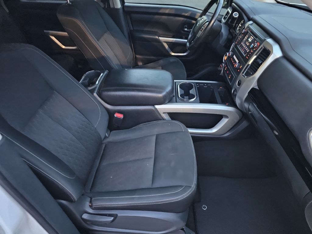 2019 NISSAN TITAN - T4594
