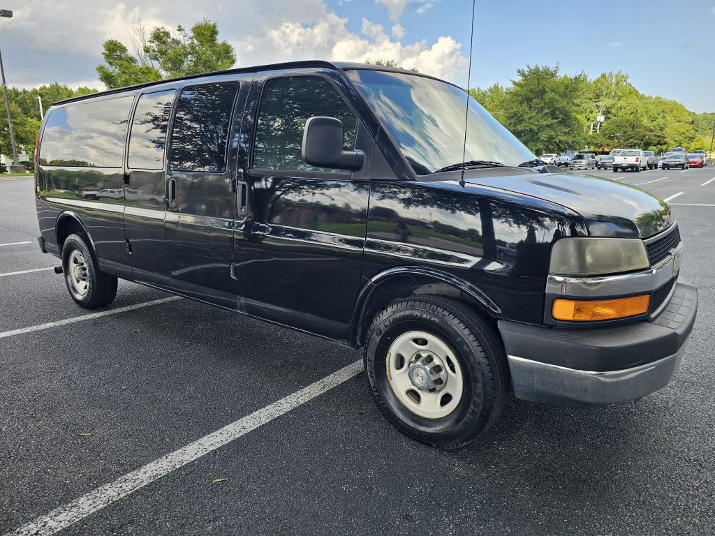 2012 Chevrolet Express LT photo 7