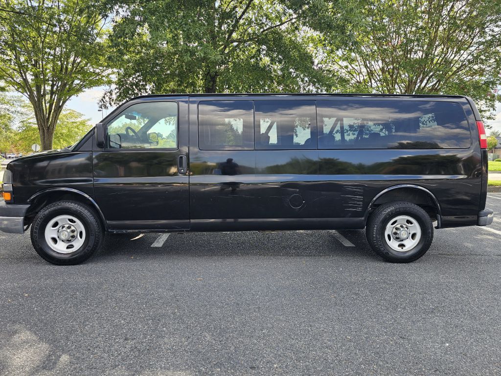 2012 Chevrolet Express LT photo 2