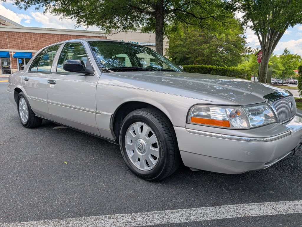 2005 MERCURY GRAND MARQUIS LS - VC4002