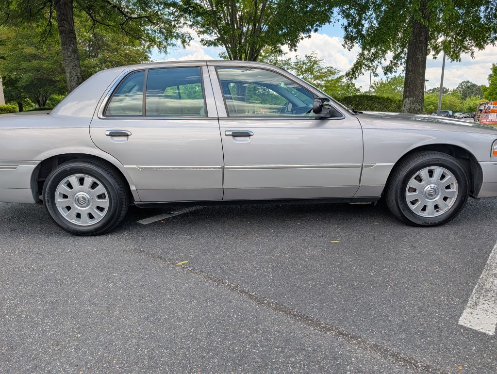 2005 MERCURY GRAND MARQUIS LS - VC4002